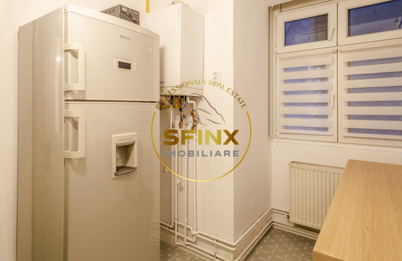 Calea Victoriei, Piata Amzei, 4 camere, bloc reconsolidat